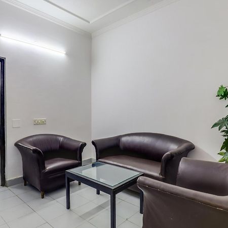 Hotel Sarthak Palace Near Karol Bagh Metro Station New Delhi Ngoại thất bức ảnh