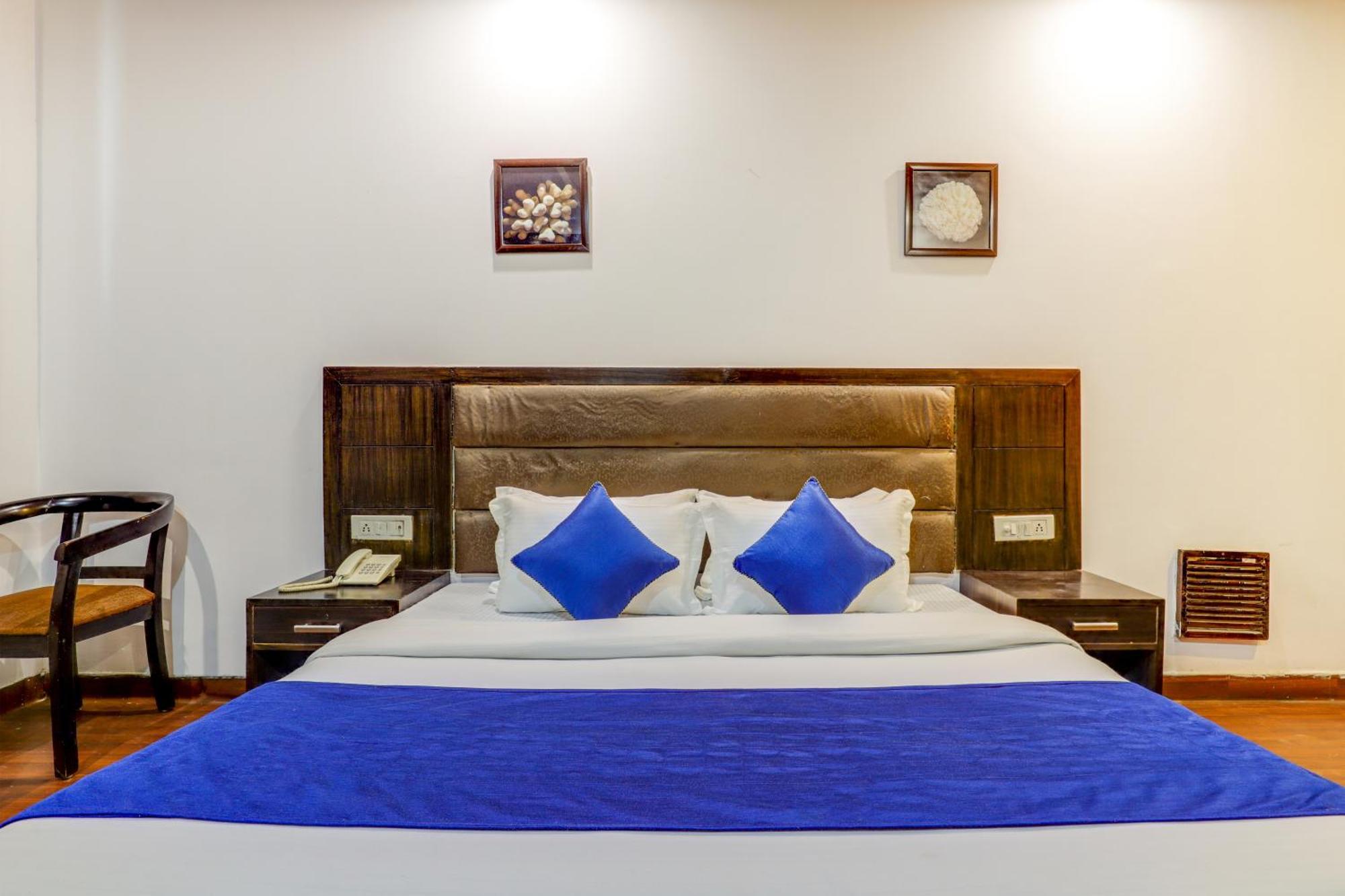 Hotel Sarthak Palace Near Karol Bagh Metro Station New Delhi Ngoại thất bức ảnh
